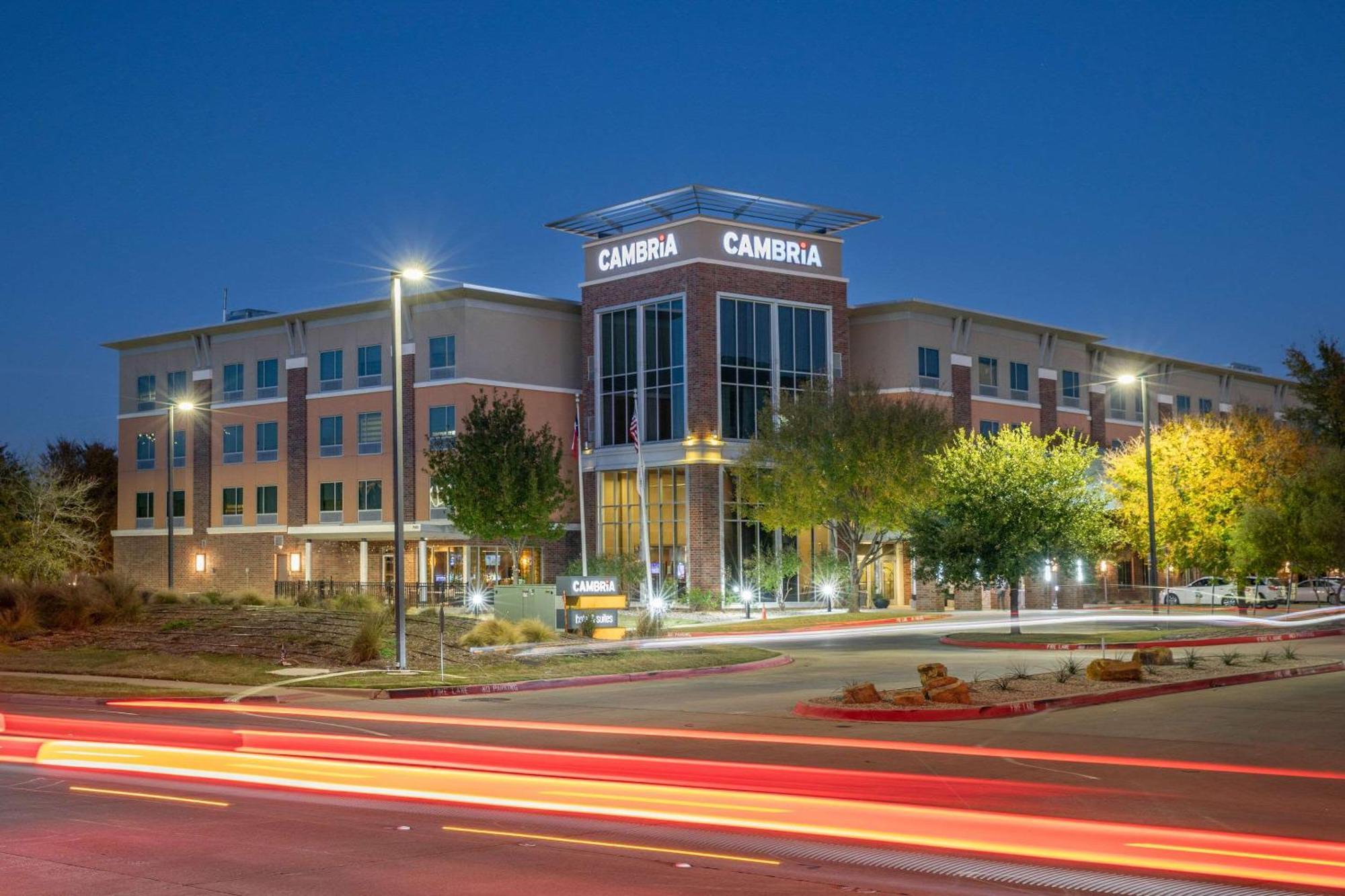 Cambria Hotel Plano - Frisco Exteriör bild